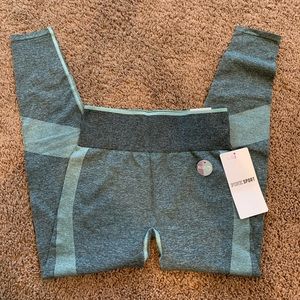 VS Pink Sport Seamless Workout Tight Sz. M